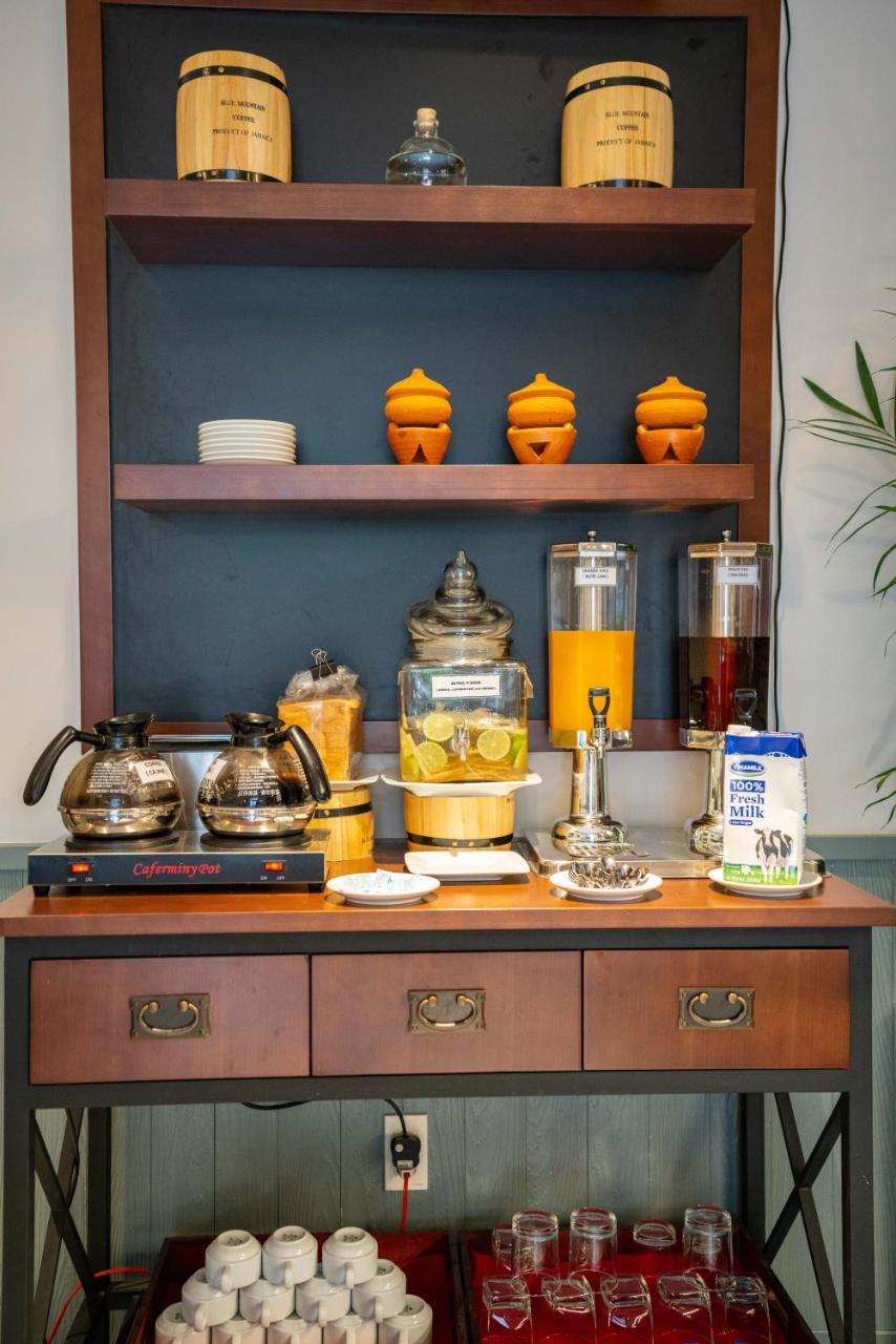 Little Saigon Boutique Hotel Хошимин Экстерьер фото