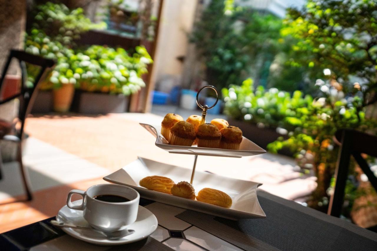 Little Saigon Boutique Hotel Хошимин Экстерьер фото