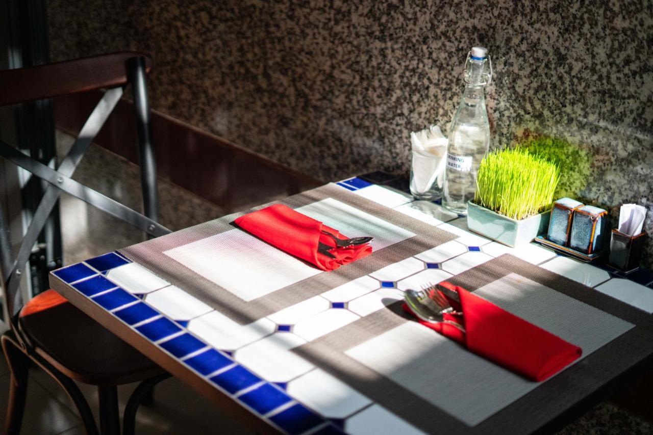 Little Saigon Boutique Hotel Хошимин Экстерьер фото