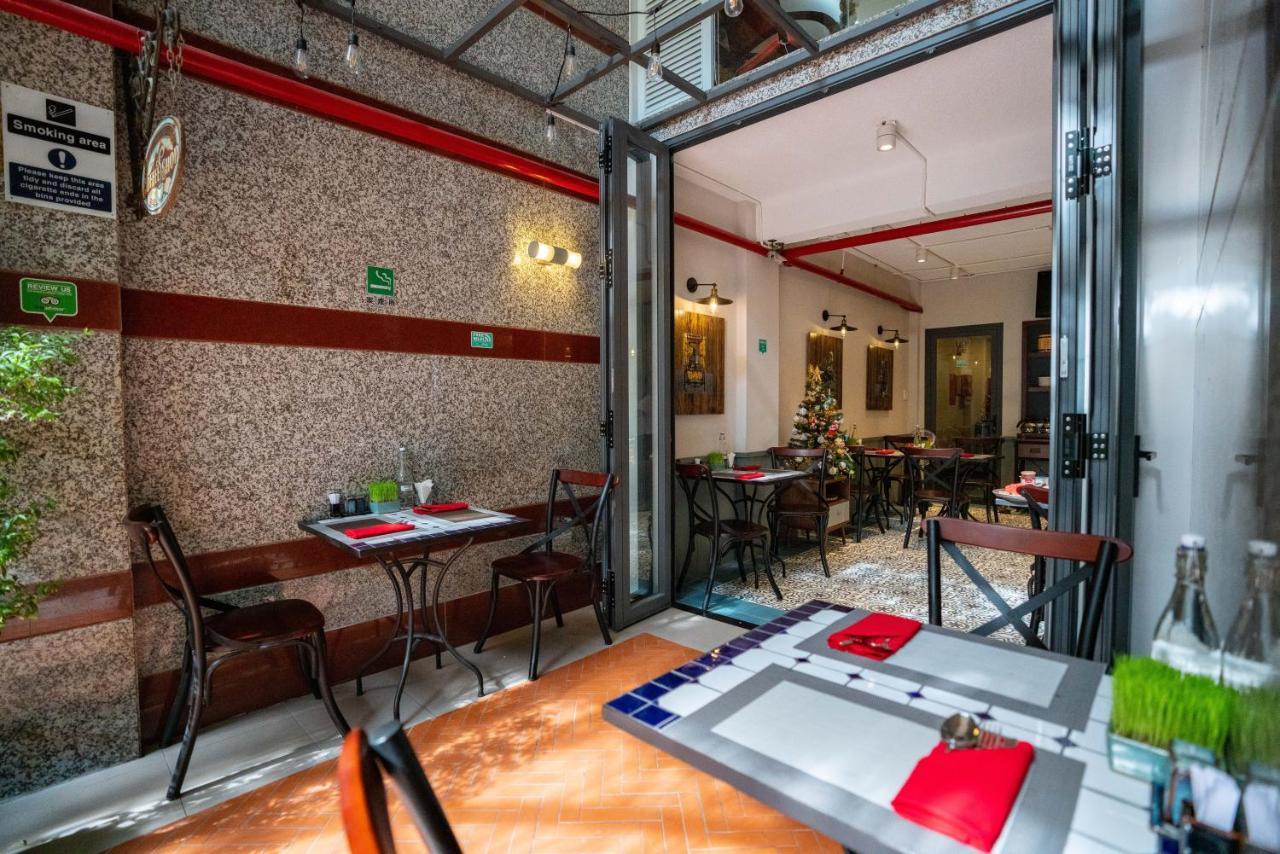 Little Saigon Boutique Hotel Хошимин Экстерьер фото